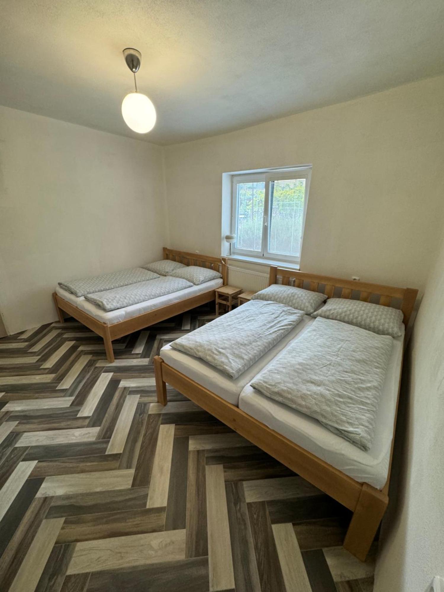 Mikulovska Chalupa Se Sklepem Dış mekan fotoğraf